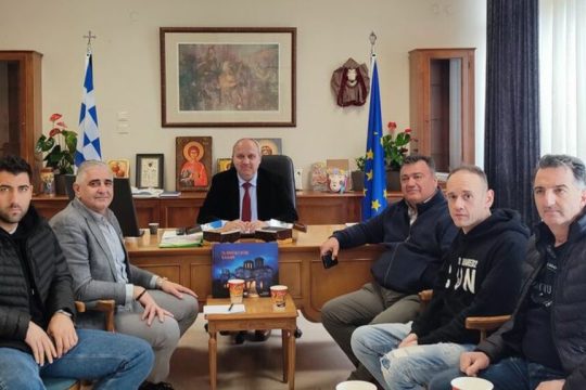 dimarxos sintikis tatsios